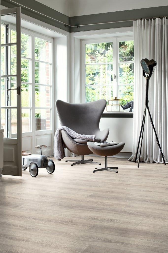 Egger EL1087 Dub Toscolano svetlý AQUA - náhľad