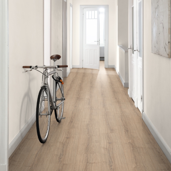 Laminátová podlaha Egger Large Aqua EL1012 Dub Sherman hnedý / 4V drážka - náhľad